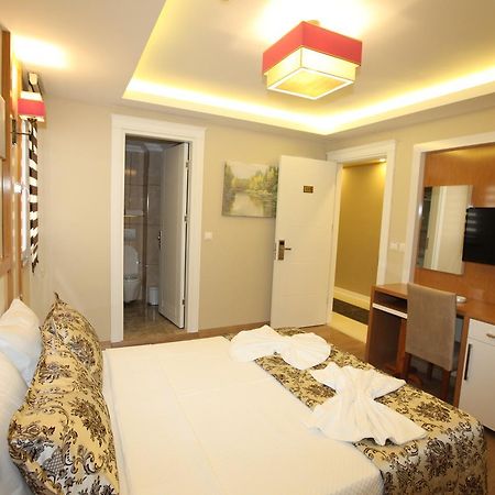 Emir Butik Otel Бююкчекмедже Екстериор снимка
