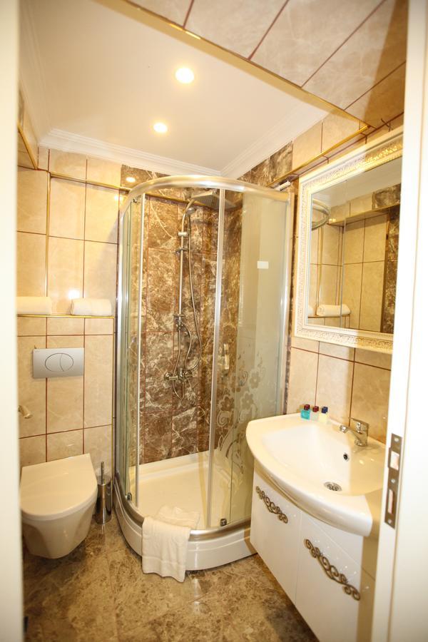 Emir Butik Otel Бююкчекмедже Екстериор снимка