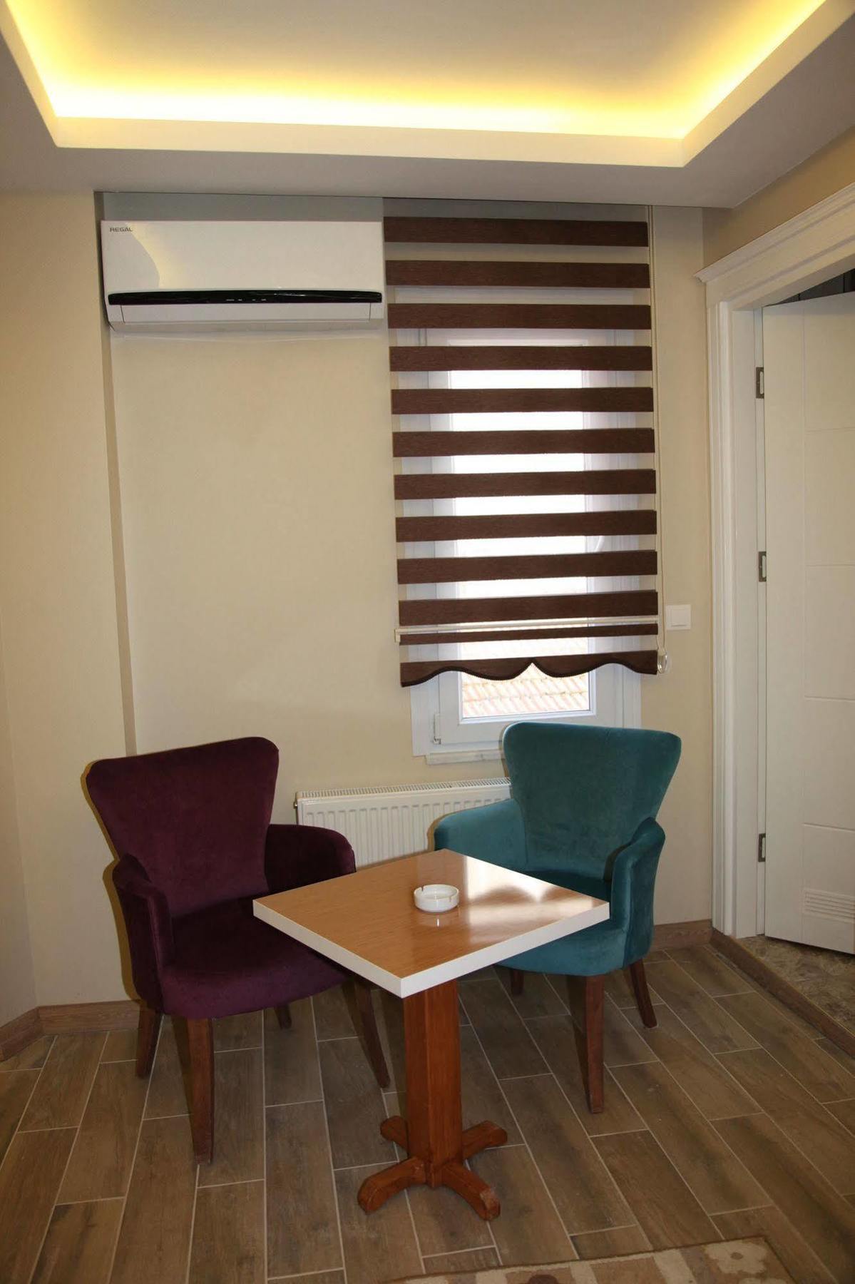 Emir Butik Otel Бююкчекмедже Екстериор снимка
