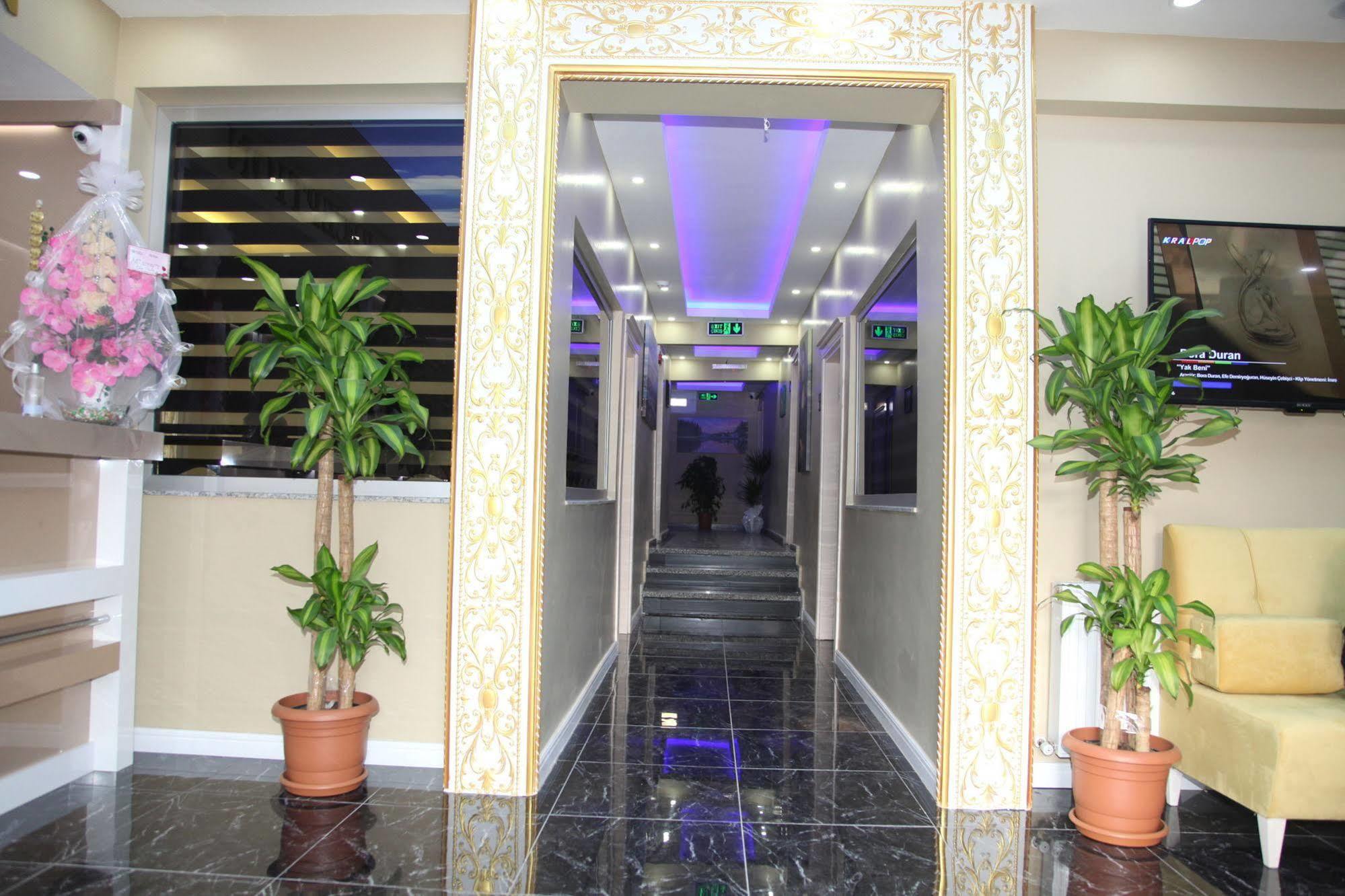 Emir Butik Otel Бююкчекмедже Екстериор снимка